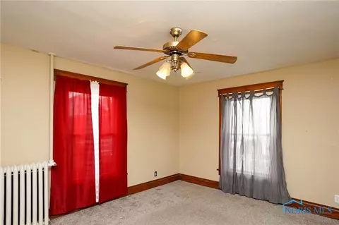 111 Elm St, Deshler, OH 43516 photo 6