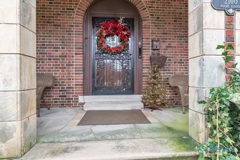 2160 Mount Vernon Ave, Toledo, OH 43607 photo 4