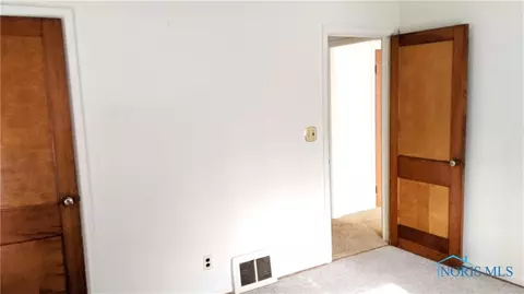 2230 Dunham St, Toledo, OH 43609 photo 17