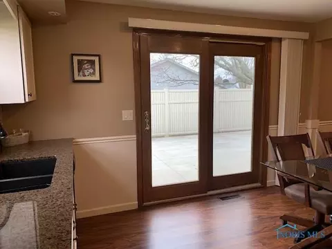 525 Wesley Ave, Bryan, OH 43506 photo 11