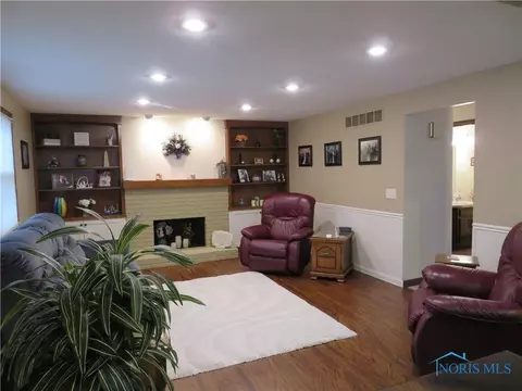 525 Wesley Ave, Bryan, OH 43506 photo 13
