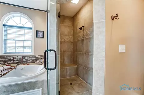 7680 Eagle Dr, Findlay, OH 45840 photo 21