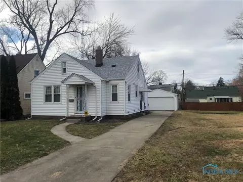 921 Searles Rd, Toledo, OH 43607 photo 1