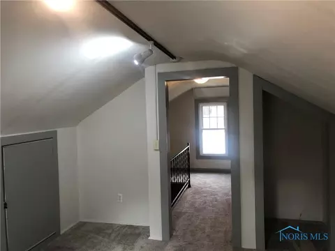 921 Searles Rd, Toledo, OH 43607 photo 15