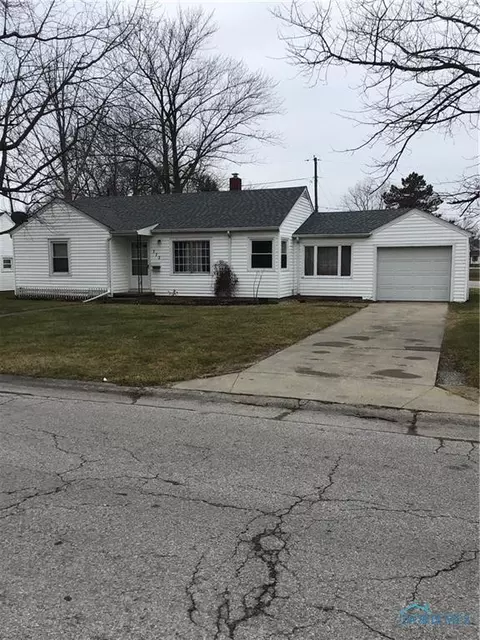 772 N Walnut St, Paulding, OH 45879 photo 1