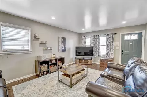 511 Charles Ave, Findlay, OH 45840 photo 5
