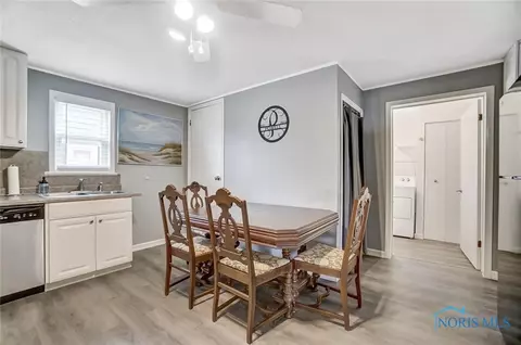 212 E Walnut St, Van Buren, OH 45889 photo 13