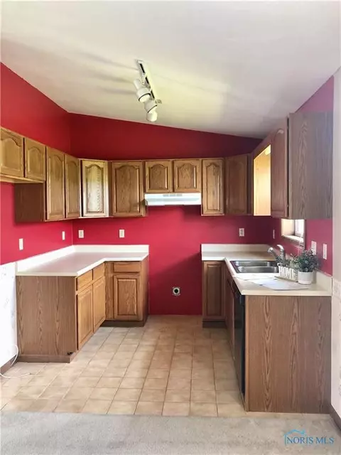 600 Mike Moore Dr, Edon, OH 43518 photo 5