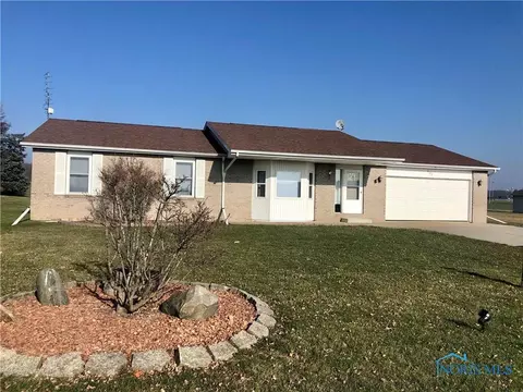 600 Mike Moore Dr, Edon, OH 43518 photo 1