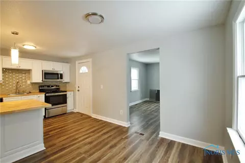 4248 Foxchapel Rd, Toledo, OH 43607 photo 6