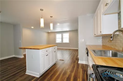 4248 Foxchapel Rd, Toledo, OH 43607 photo 16