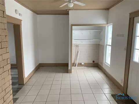518 S Walnut St, Bryan, OH 43506 photo 10