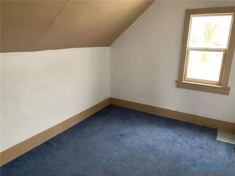 518 S Walnut St, Bryan, OH 43506 photo 6