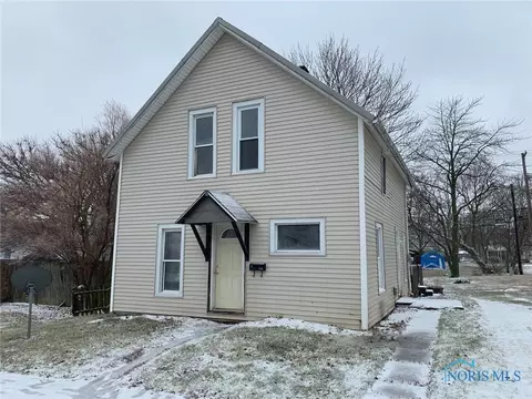 518 S Walnut St, Bryan, OH 43506 photo 1