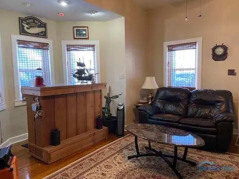 407 E Lima St, Findlay, OH 45840 photo 7