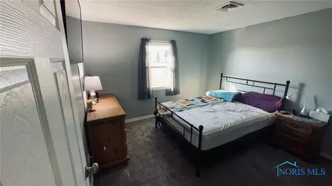 1119 E Wilson St, Bryan, OH 43506 photo 7