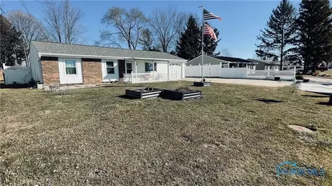 1119 E Wilson St, Bryan, OH 43506 photo 1