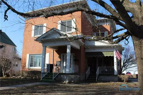 348 W Johnson St, Upper Sandusky, OH 43351 photo 2