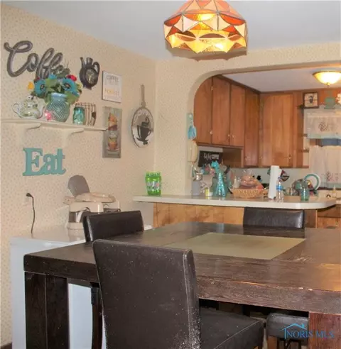 348 W Johnson St, Upper Sandusky, OH 43351 photo 11