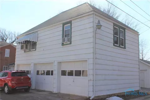 348 W Johnson St, Upper Sandusky, OH 43351 photo 8