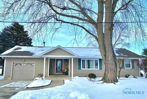 146 Elm St, Wayne, OH 43466 photo 1
