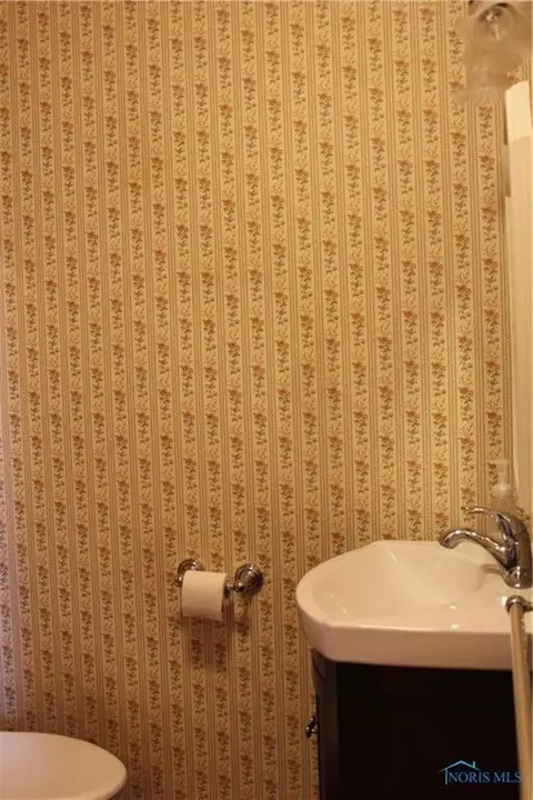 200 E Center St, Nevada, OH 44849 photo 28
