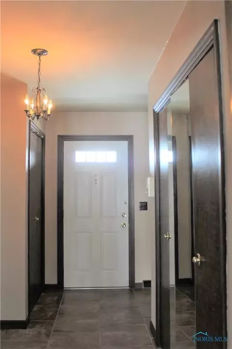200 E Center St, Nevada, OH 44849 photo 15