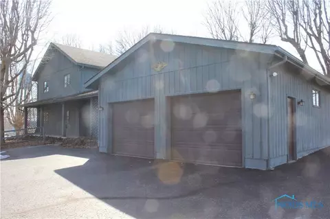 200 E Center St, Nevada, OH 44849 photo 6