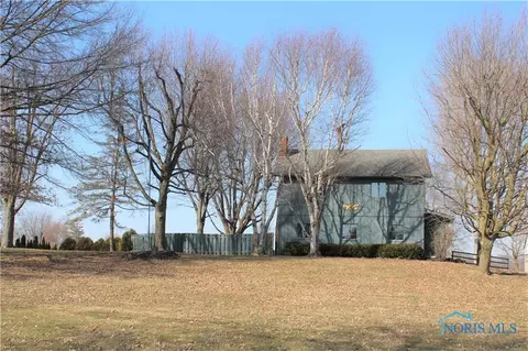 200 E Center St, Nevada, OH 44849 photo 4