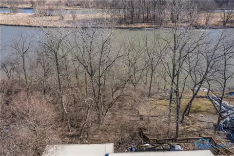 418 River Rd, Maumee, OH 43537 photo 4