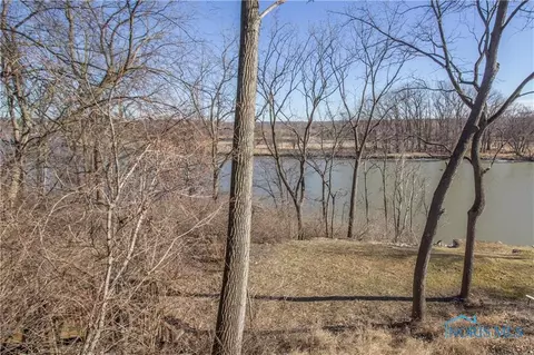 418 River Rd, Maumee, OH 43537 photo 9