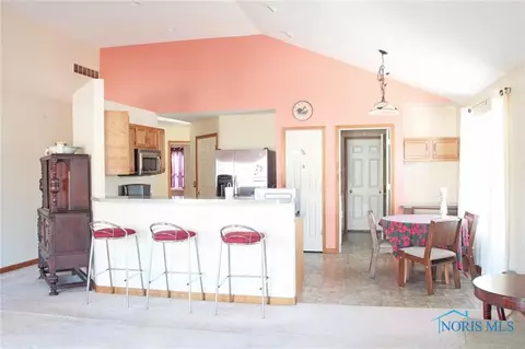 5114 Egger Rd, Toledo, OH 43615 photo 3