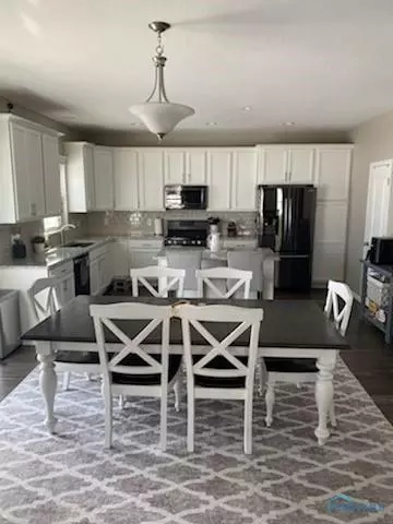 2 Cascade Ln, Delta, OH 43515 photo 7