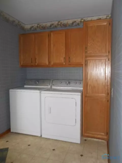 433 Enterprise St, Leipsic, OH 45856 photo 14
