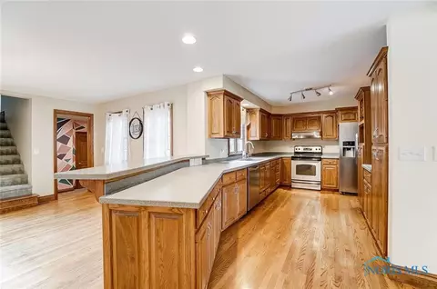 321 7th St, Findlay, OH 45840 photo 10