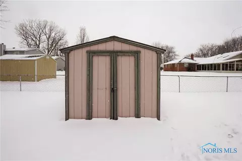 2412 Springmill Rd, Findlay, OH 45840 photo 37