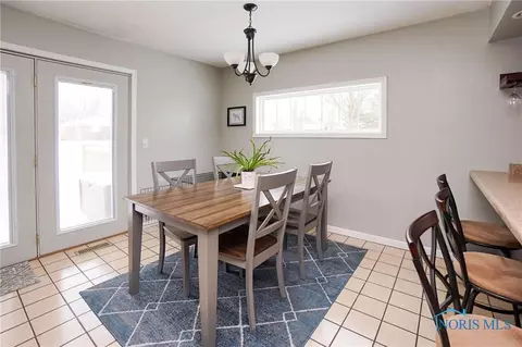 2412 Springmill Rd, Findlay, OH 45840 photo 11