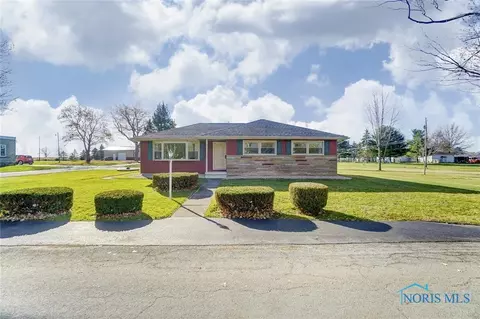 209 E Daisy St, Forest, OH 45843 photo 1