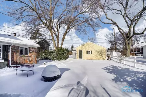 219 E Wayne St, Maumee, OH 43537 photo 29