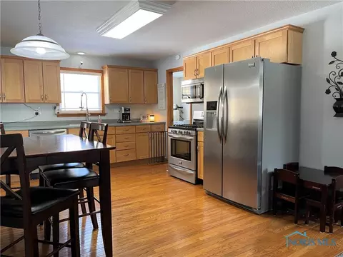 3865 S Eber Rd, Monclova, OH 43542 photo 8