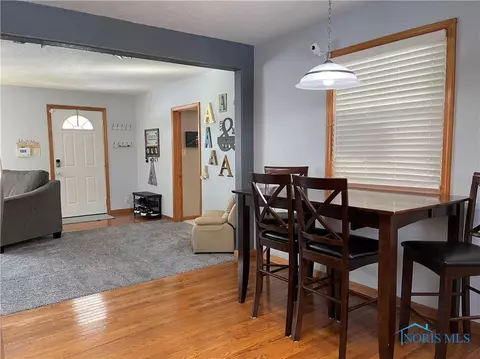 3865 S Eber Rd, Monclova, OH 43542 photo 12