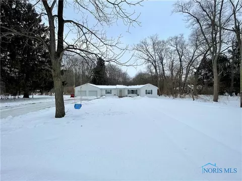 3865 S Eber Rd, Monclova, OH 43542 photo 2