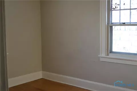 2126 Perth St, Toledo, OH 43607 photo 9