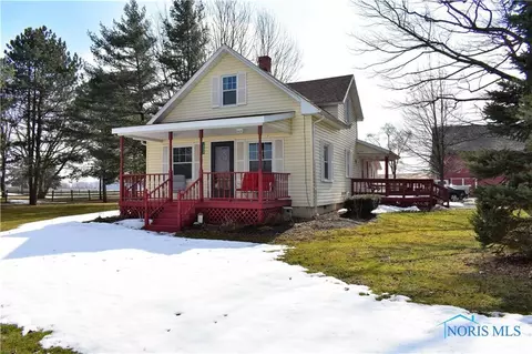 6320 Brown Rd, Oregon, OH 43616 photo 1