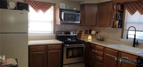 731 N Dix St, Paulding, OH 45879 photo 9
