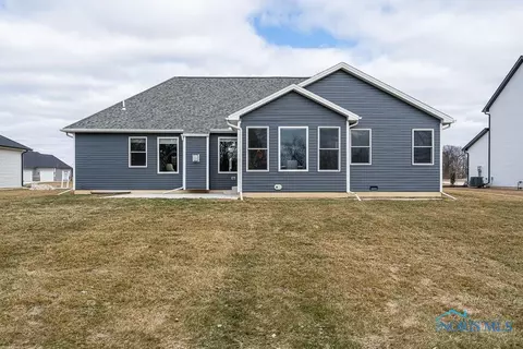 7301 Violet Ln, Maumee, OH 43537 photo 9