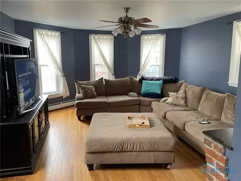 207 E Dixon St, Forest, OH 45843 photo 4
