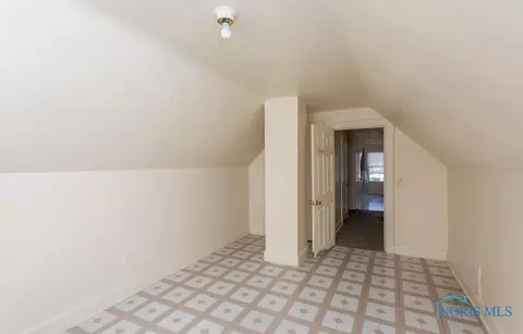 524 E Central Ave, Toledo, OH 43608 photo 12