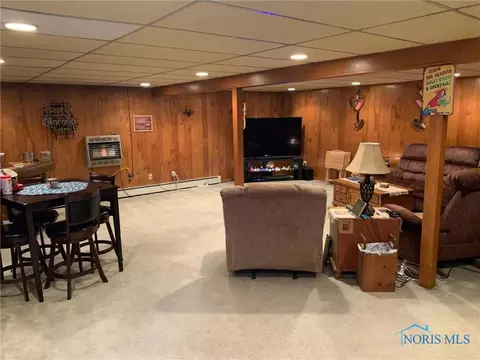 207 Center Cir, Bryan, OH 43506 photo 18