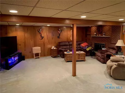 207 Center Cir, Bryan, OH 43506 photo 20